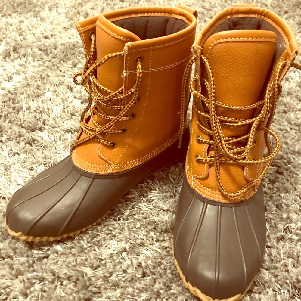 Size 8 Duck Boots